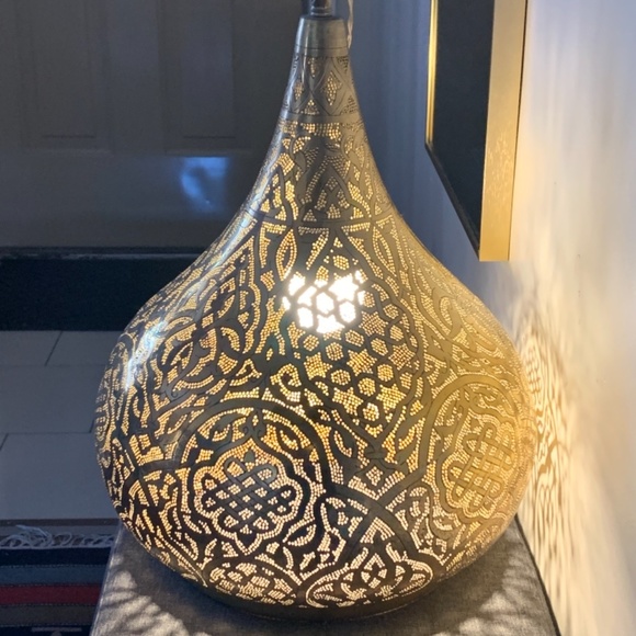 Yellow copper chandelier - Picture 4 of 5